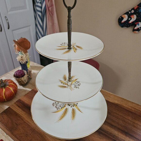 vintage  golden wheat 3 tier serving tidbit tray by Homer Laughlin - Picture 1 of 5